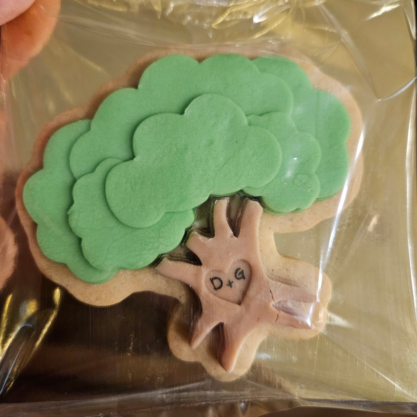 Sweetheart Tree Fondant and Buttercream Stamp and Cutter Set