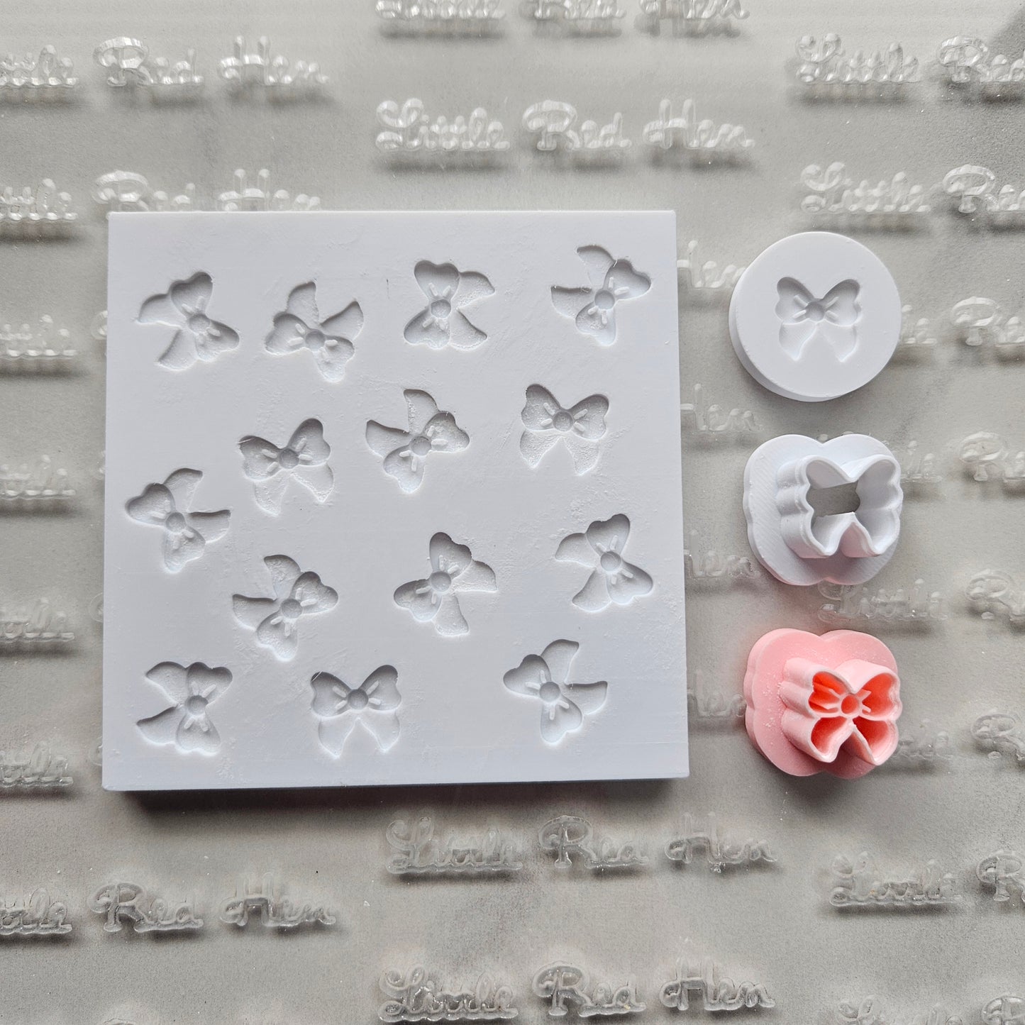 Wide Bow Fondant and Buttercream Stamp Plate and Cutter Set