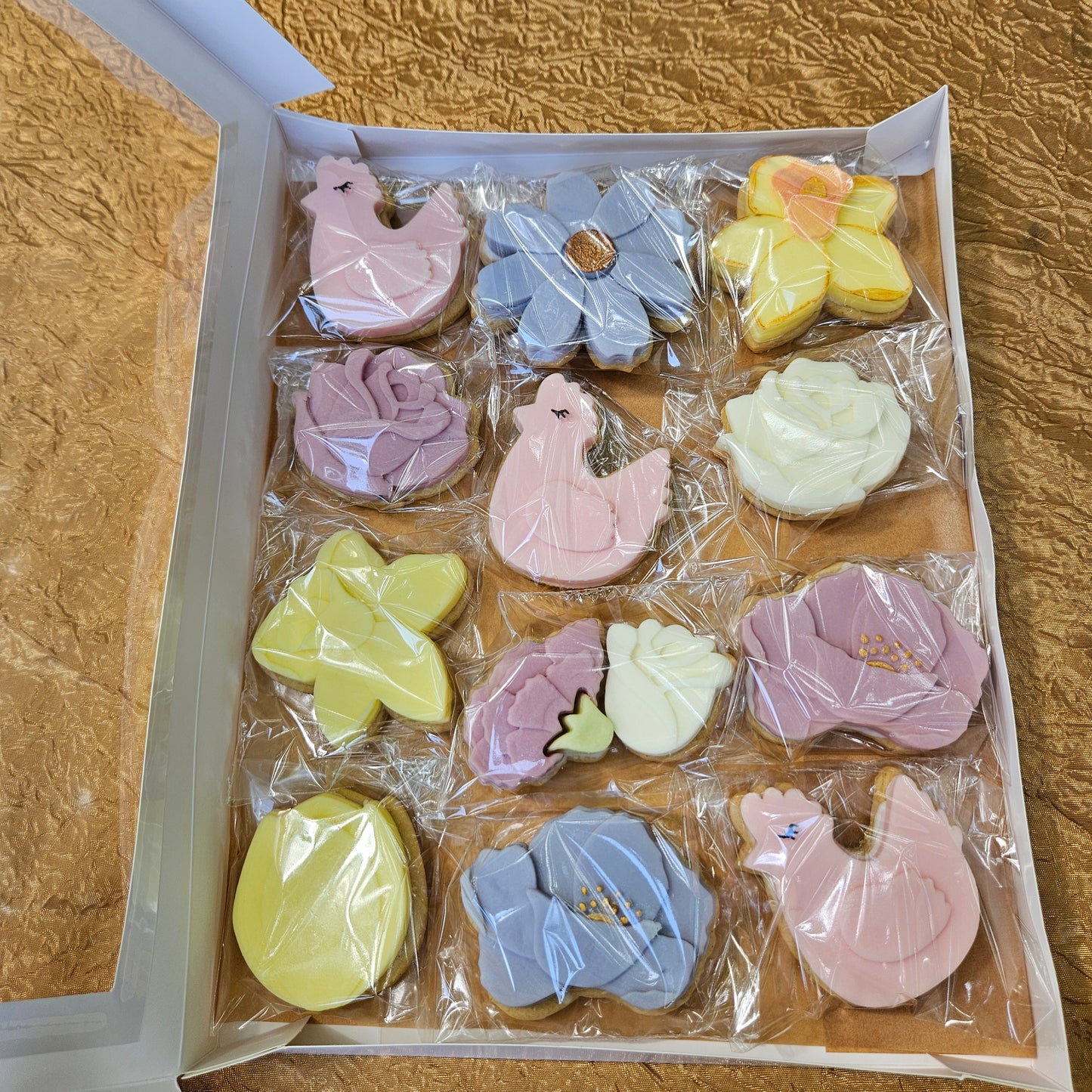 Daffodil Blossom Bloom Buttercream Fondant Stamp and Cookie Cutter Set