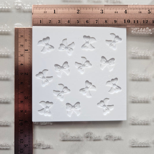 Wide Bow Fondant and Buttercream Stamp Plate and Cutter Set