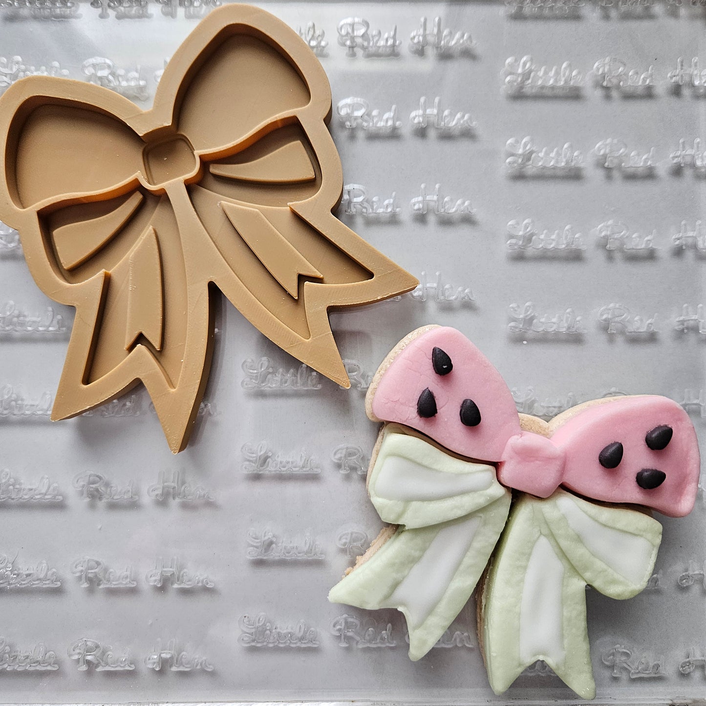 Americana Bow READY TO FLOOD Buttercream Fondant Stamp and Cookie Cutter Set