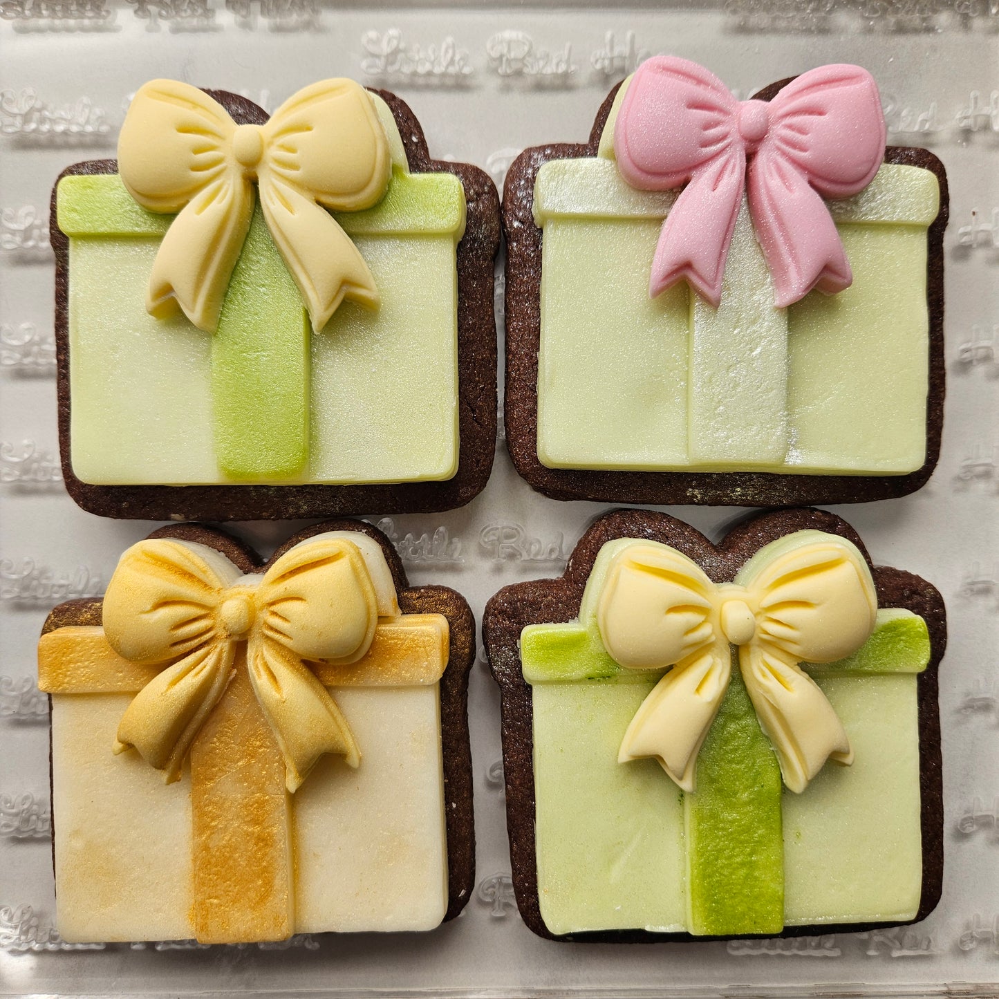 Gift Box Fondant and Buttercream Stamp and Cutter Set