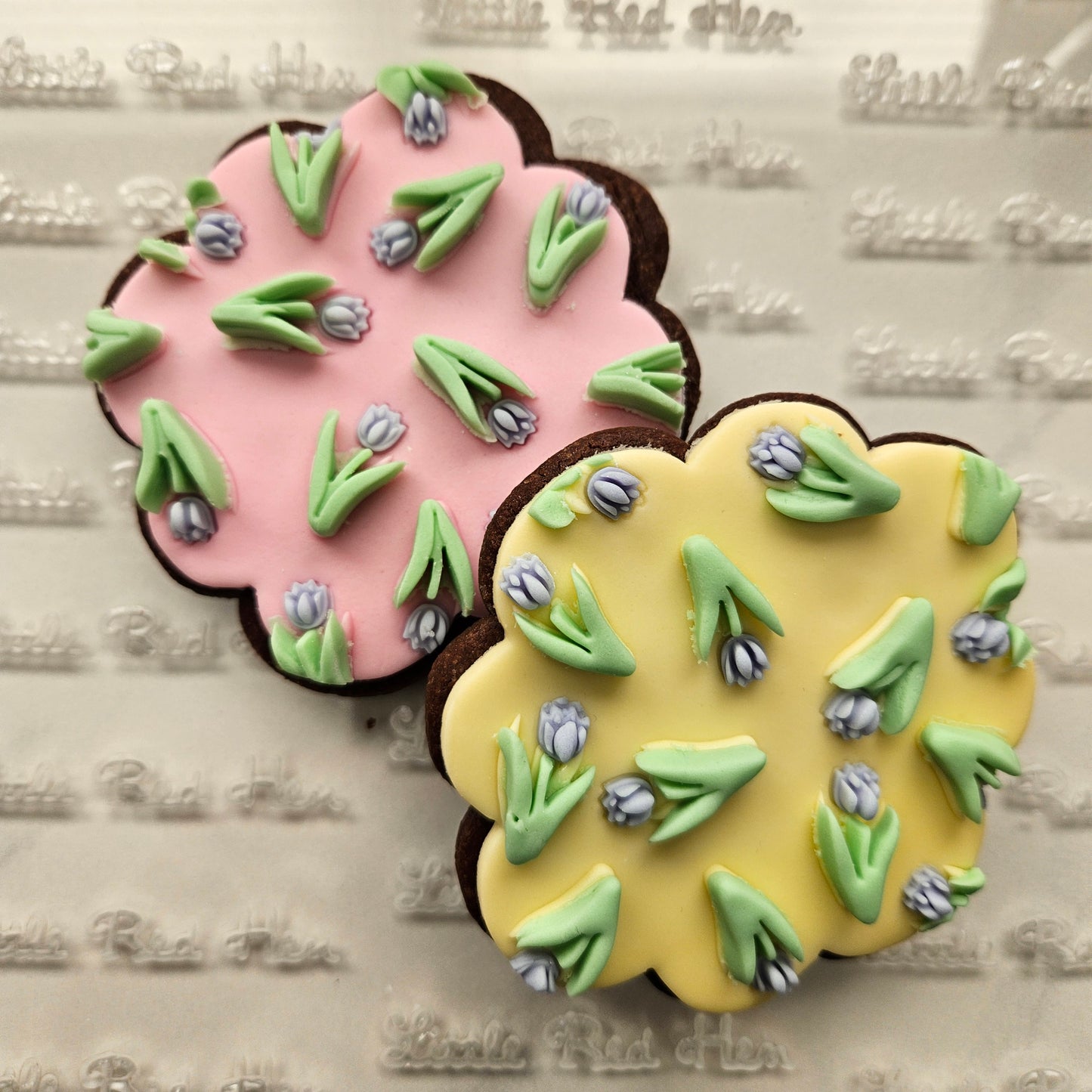 Tulip Fondant and Buttercream Stamp Plate and Cutter Set