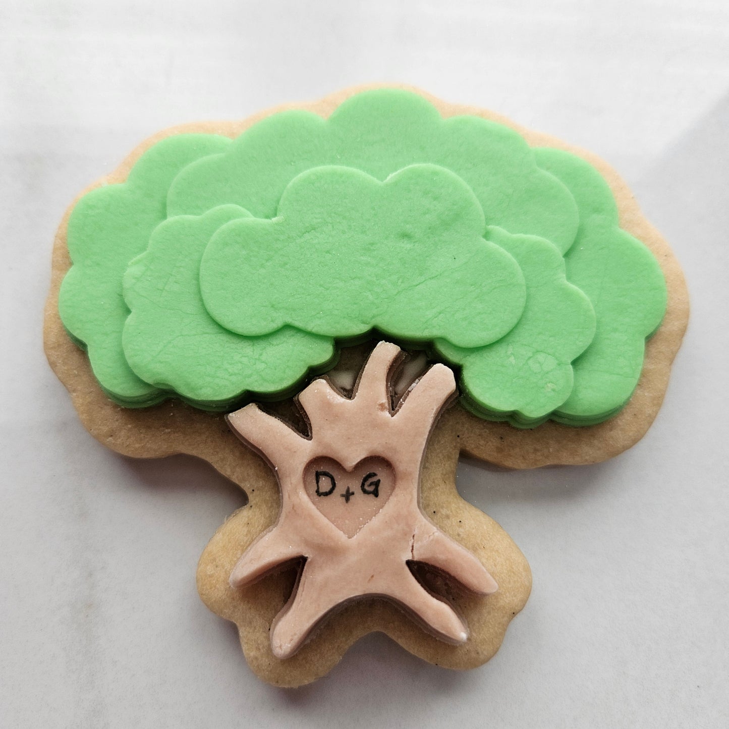 Sweetheart Tree Fondant and Buttercream Stamp and Cutter Set