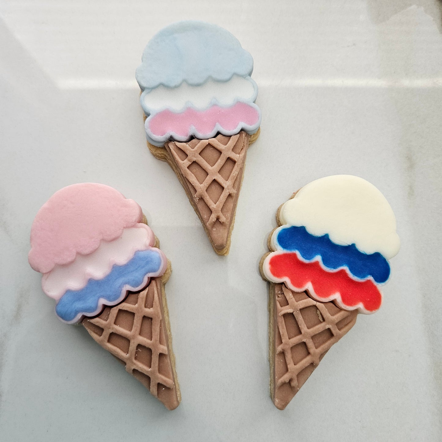 Americana Ice Cream Cone READY TO FLOOD Buttercream Stamp and Cookie Cutter Set