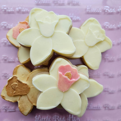 Daffodil Blossom Bloom Buttercream Fondant Stamp and Cookie Cutter Set