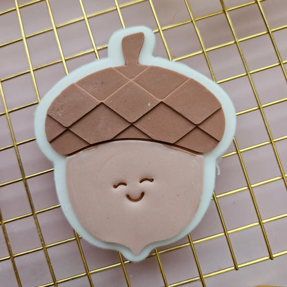 Acorn Buttercream and Fondant Stamp and Cutter Set