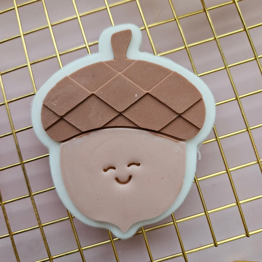 Acorn Buttercream and Fondant Stamp and Cutter Set