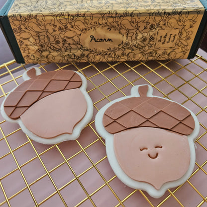 Acorn Buttercream and Fondant Stamp and Cutter Set