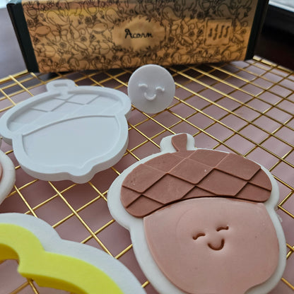 Acorn Buttercream and Fondant Stamp and Cutter Set