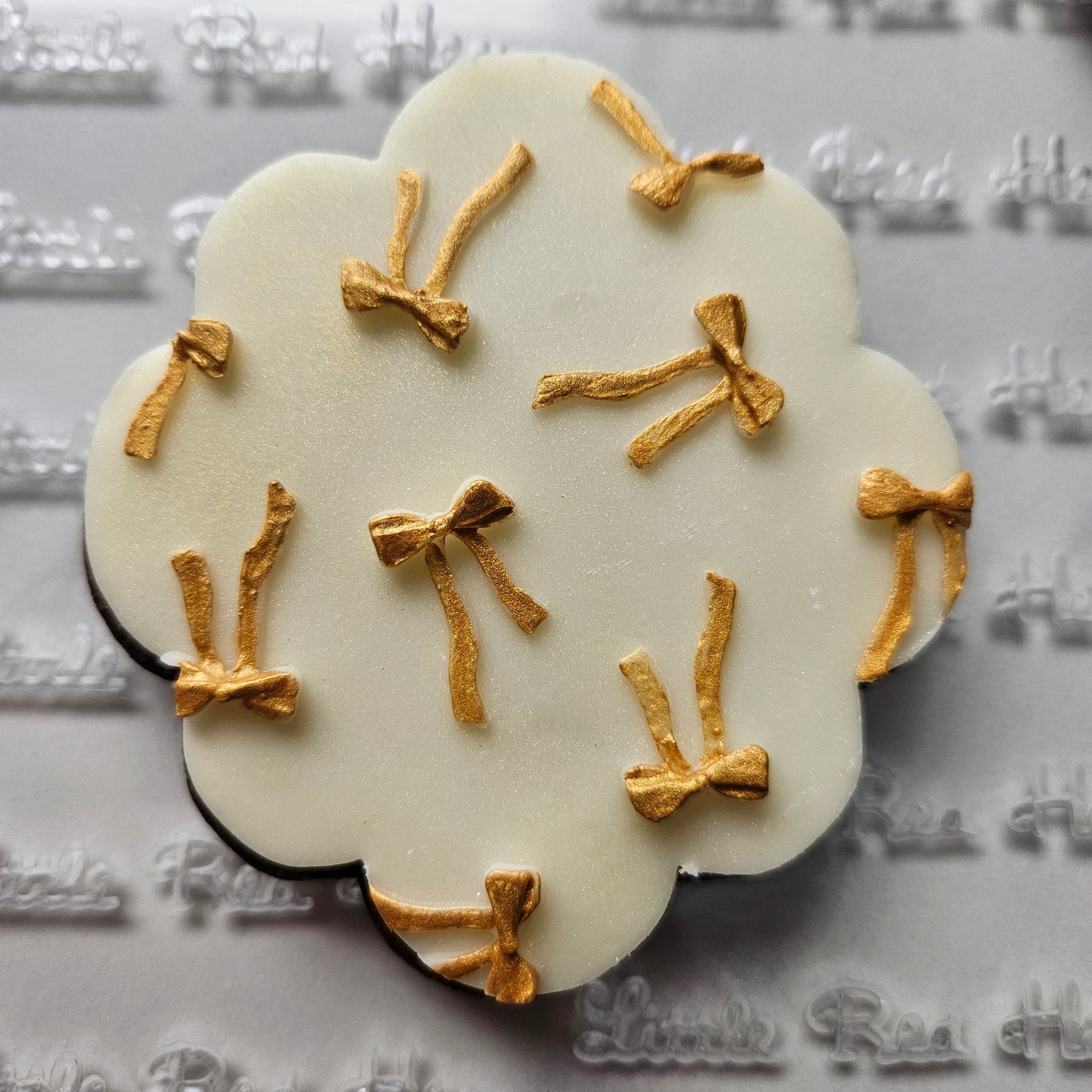Ribbon Bow Fondant and Buttercream Stamp Plate and Cutter Set
