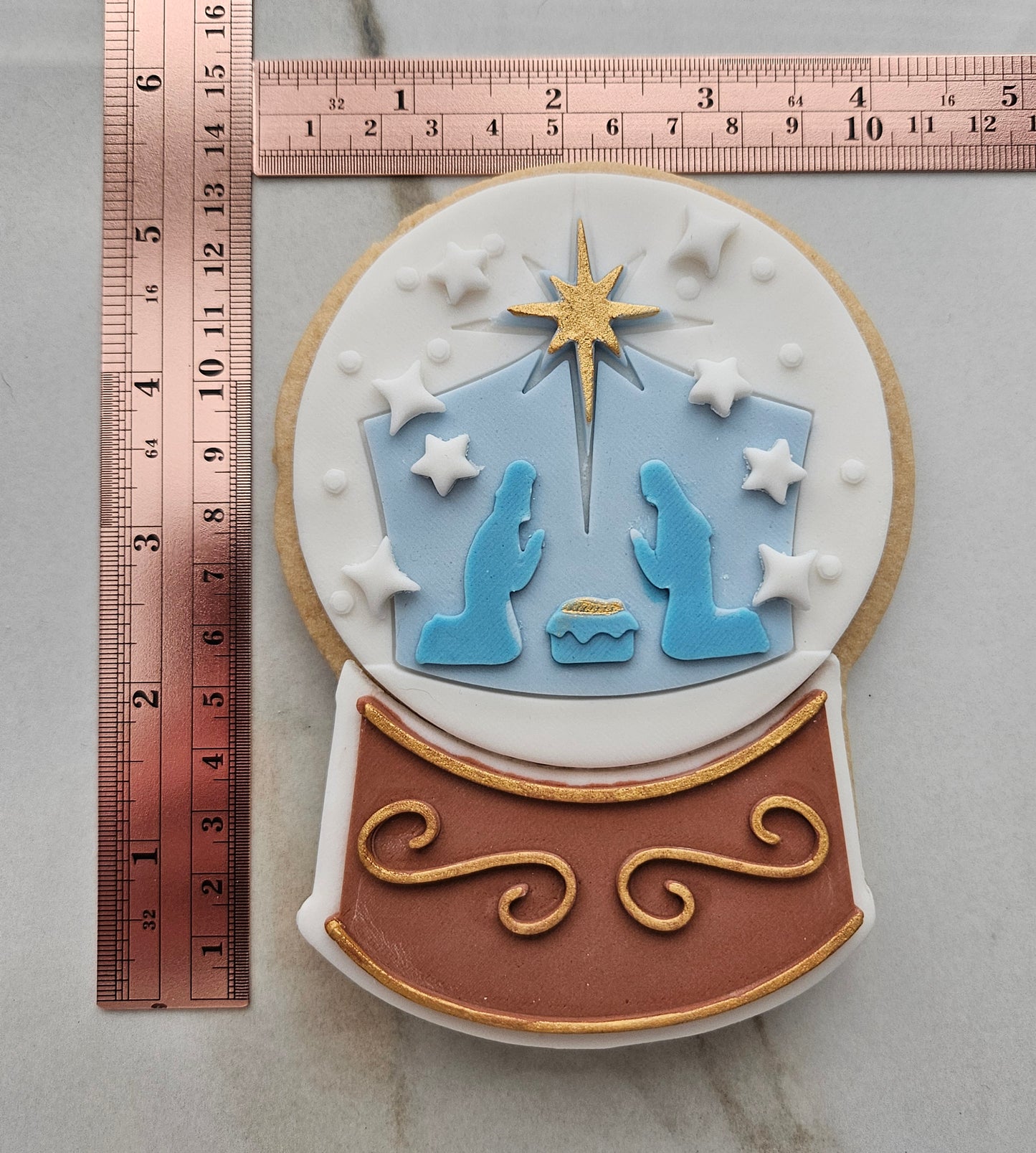 Christmas Tree Snow Globe Fondant and Buttercream Stamp and Cutter Set