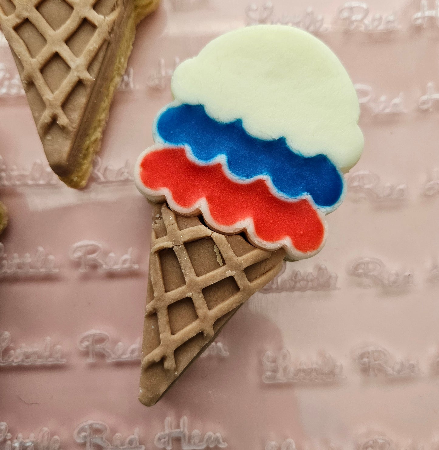 Americana Ice Cream Cone READY TO FLOOD Buttercream Stamp and Cookie Cutter Set