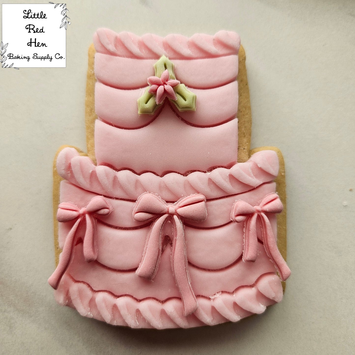 Cake with Mini Bow Fondant and Buttercream Stamp and Cutter Set
