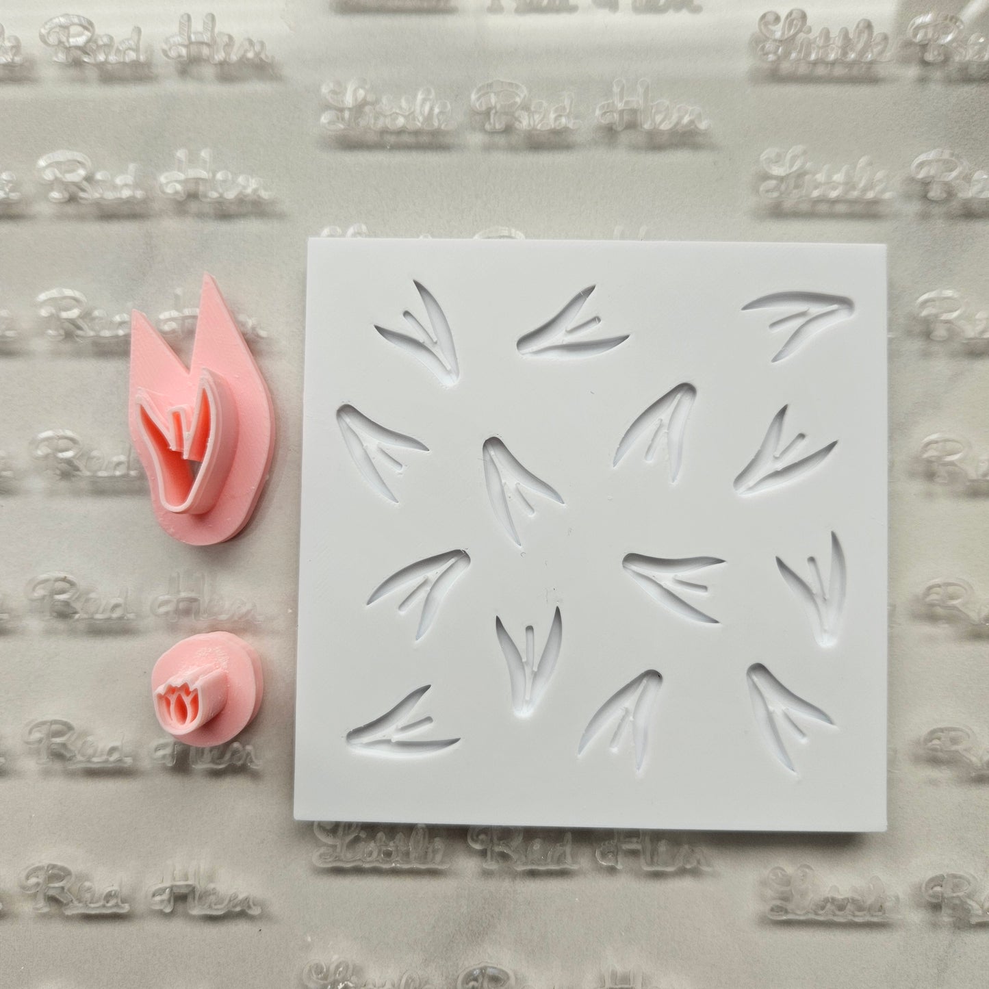 Tulip Fondant and Buttercream Stamp Plate and Cutter Set