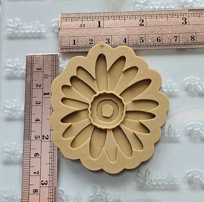 Daisy Blossom Bloom Buttercream Fondant Stamp and Cookie Cutter Set