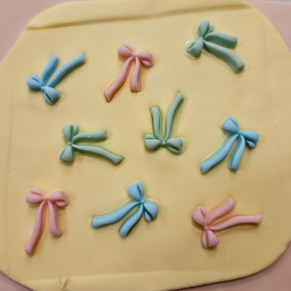 Ribbon Bow Fondant and Buttercream Stamp Plate and Cutter Set